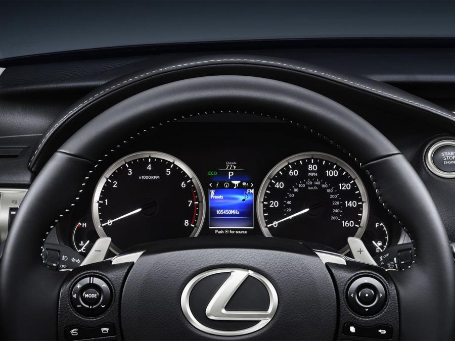  Lexus IS350 2013 года  (фото 15 из 33)